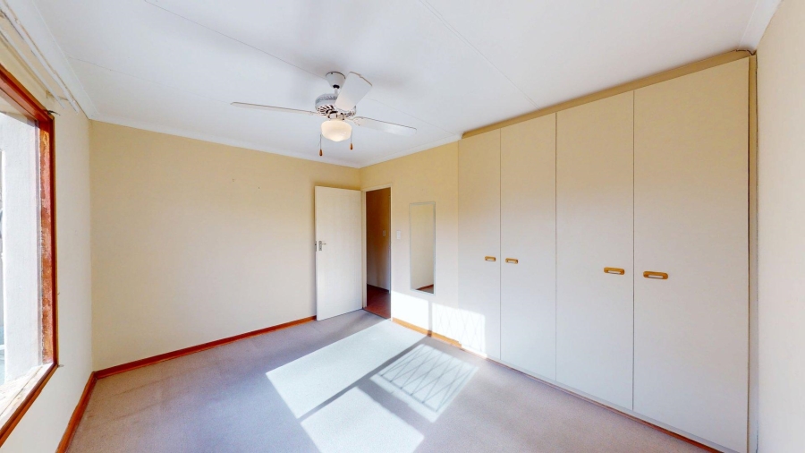 2 Bedroom Property for Sale in Kabega Park Eastern Cape